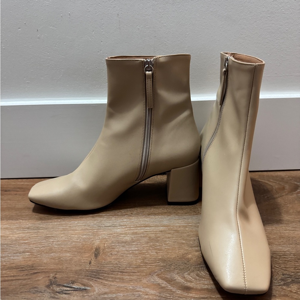Alohas Svegan Faux Leather Beige Heeled Ankle Boots Size 40 EU